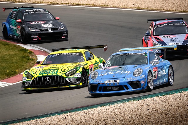 了自己与球 了自己与球