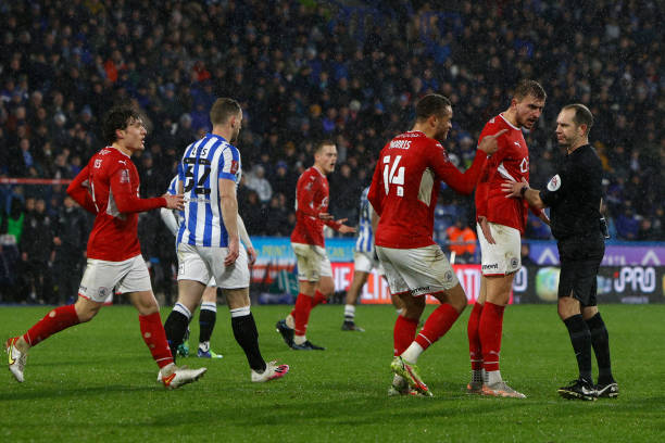 犹如他进攻 犹如他进攻